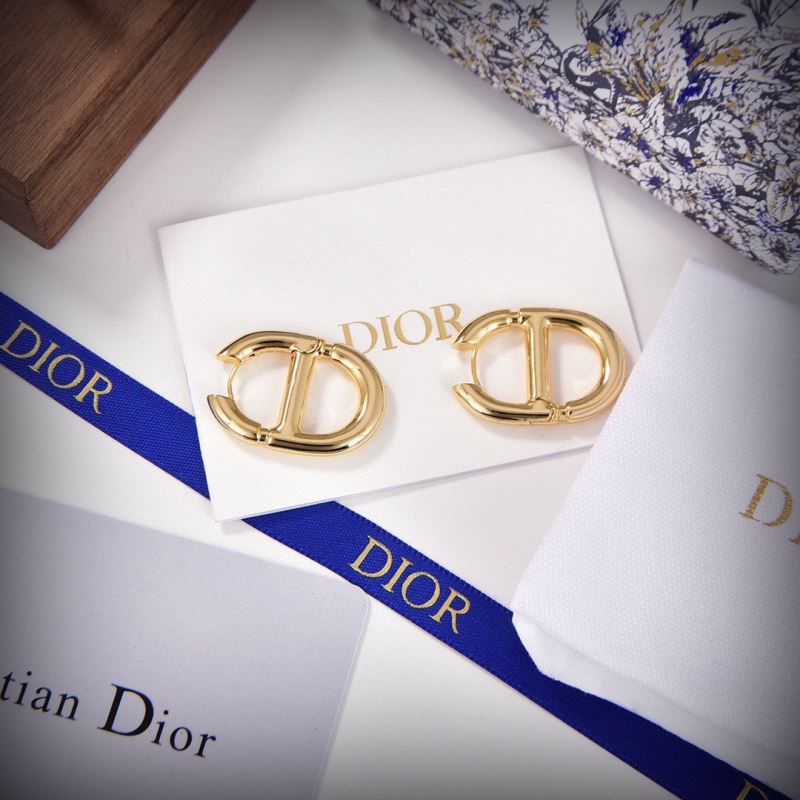 chr1st1an D10r earrings